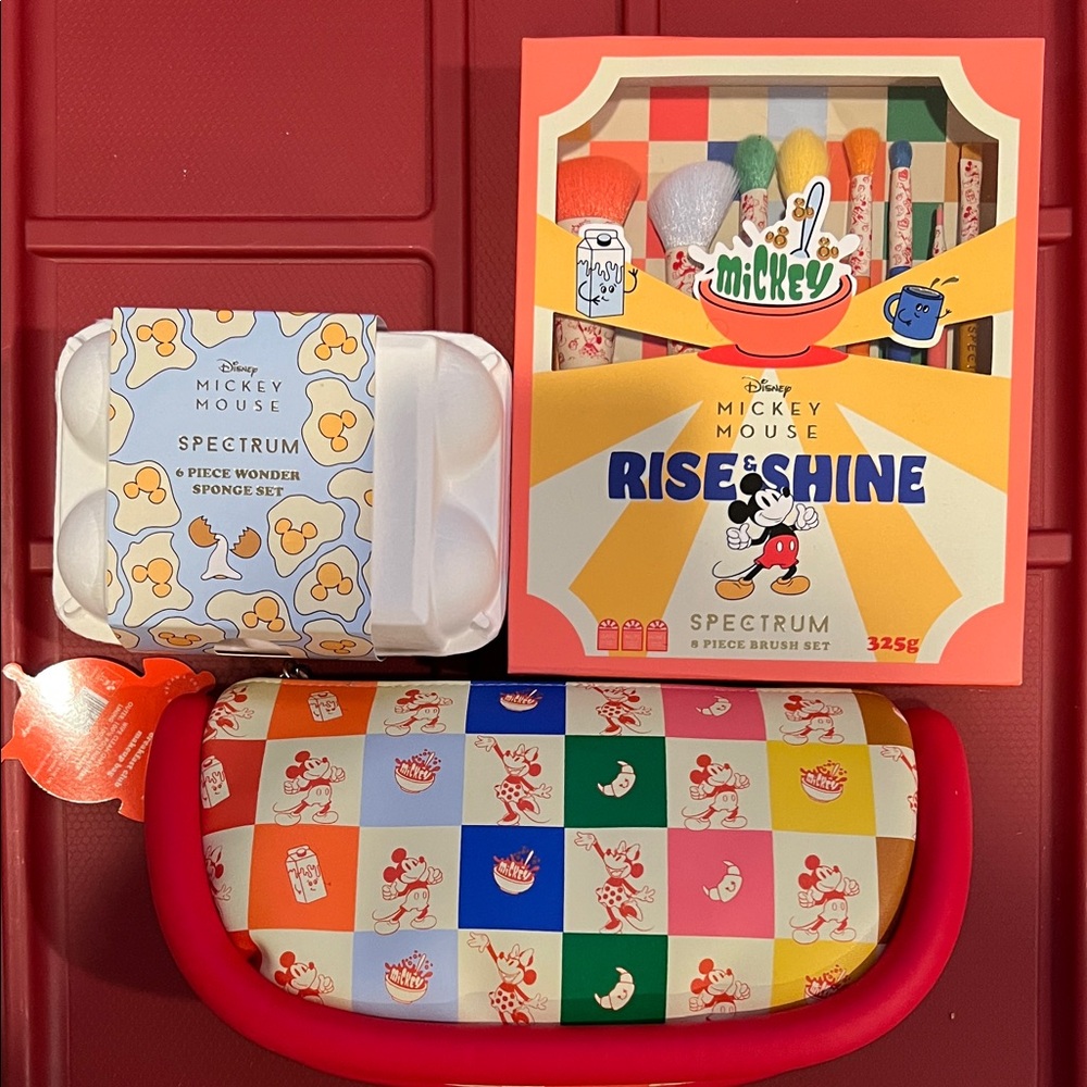 Disney Mickey Mouse Rise & Shine Brush Set with Colorful Case